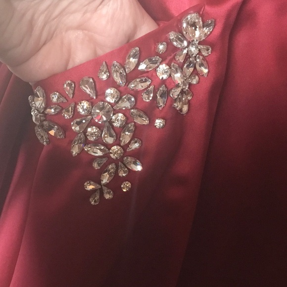 Sherri Hill NWT Red Strapless Rhinestone Mini Satin Dress with Pockets - Size 8 - Picture 7 of 14